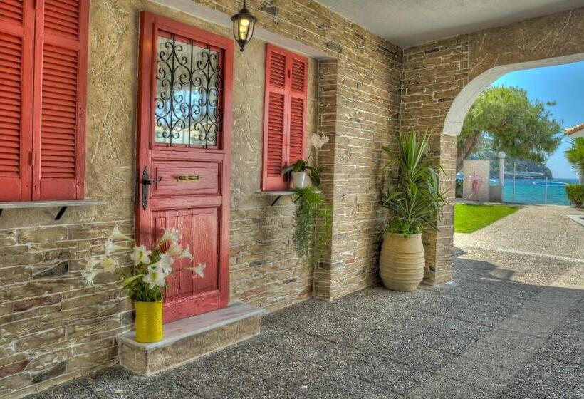 בית מלון כפרי Porto Koufo