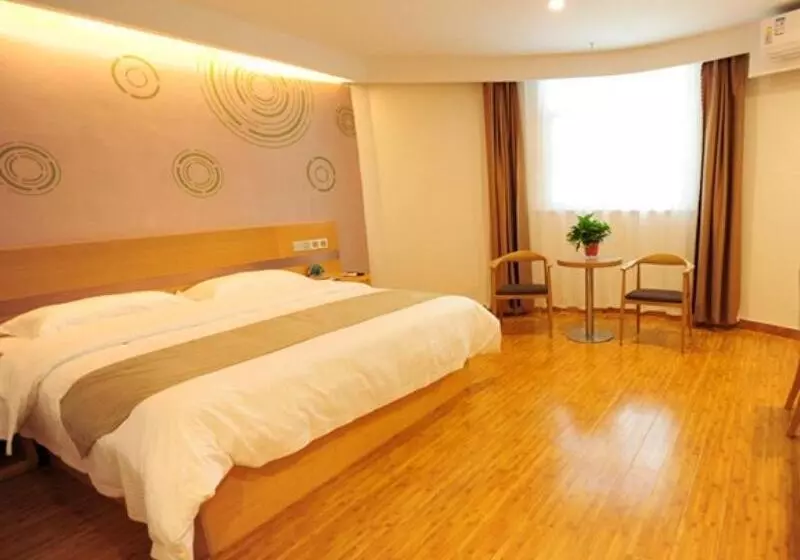 ホテル Greentree Inn Dezhou Qingyun Government Express