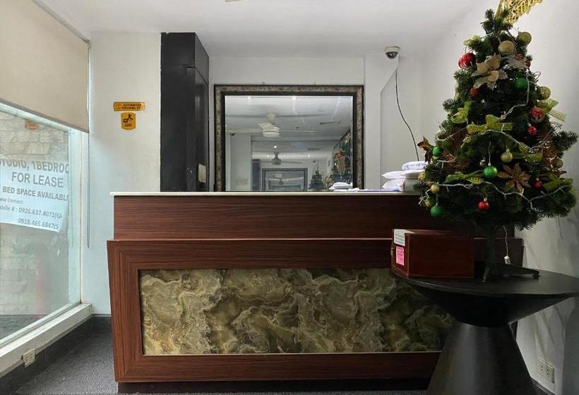 Hotel Oyo 732 Dansalan Suites