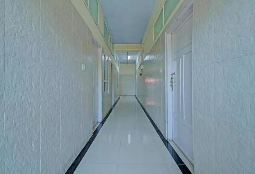هتل Spot On J P Tourist Home