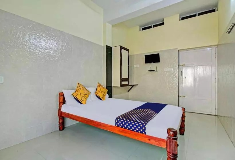 هتل Spot On J P Tourist Home