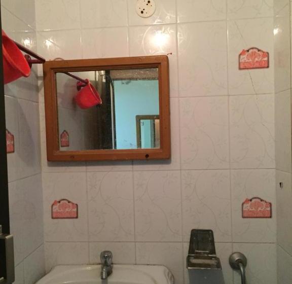 Hotel Suprabath Towers