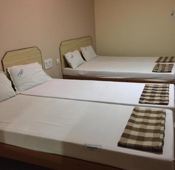 Hotel Suprabath Towers