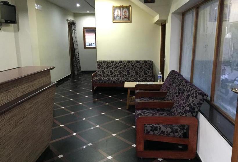 Hotel Suprabath Towers