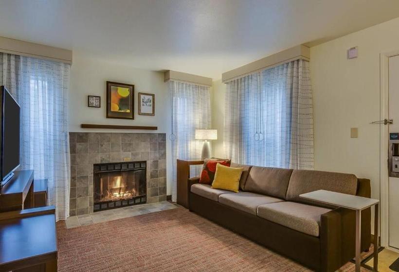 فندق Vivo South Bend