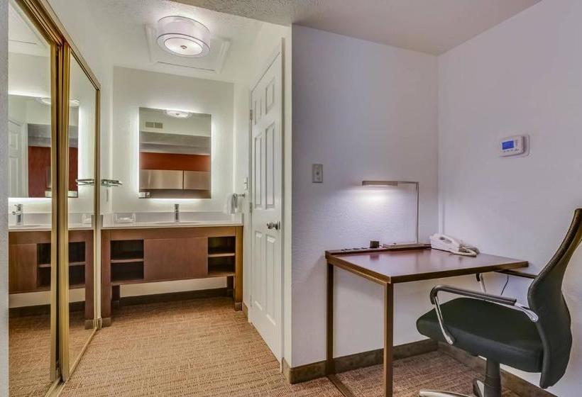 فندق Vivo South Bend