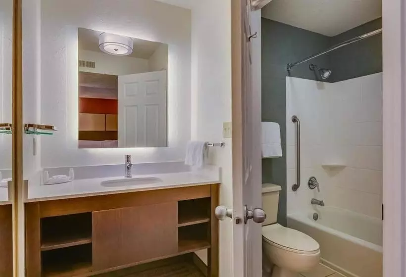 هتل Vivo South Bend