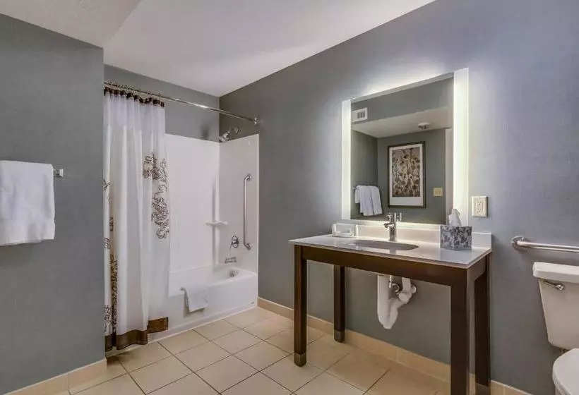 هتل Vivo South Bend