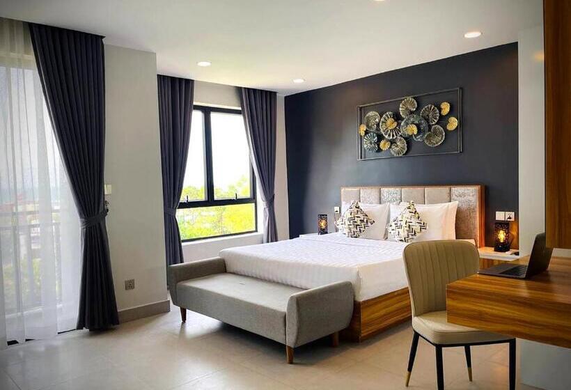 Ss Hotel & Residence