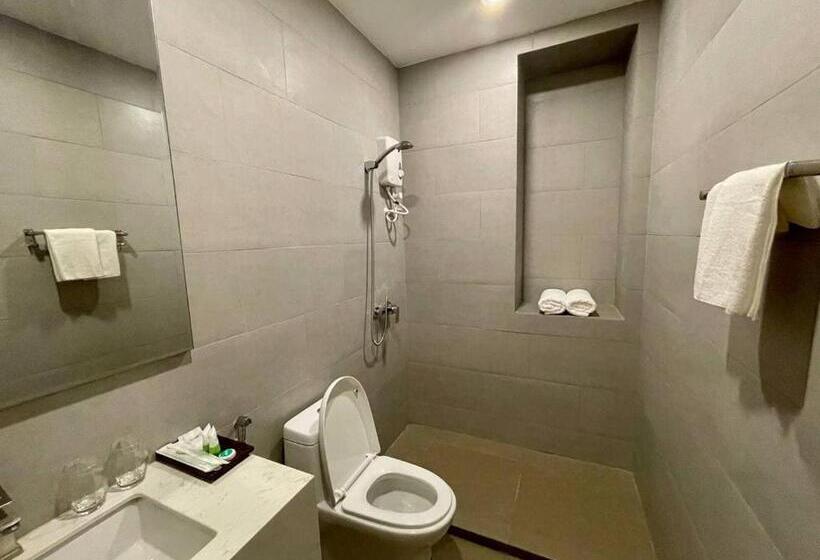 Ss Hotel & Residence