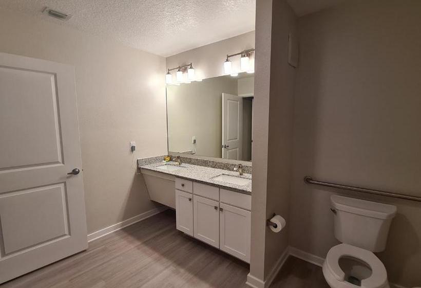 2br   Disney Suite
