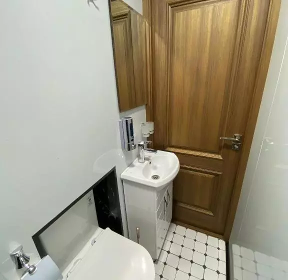 Budget Hostel