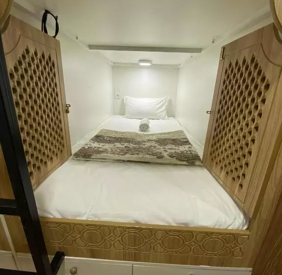 Budget Hostel