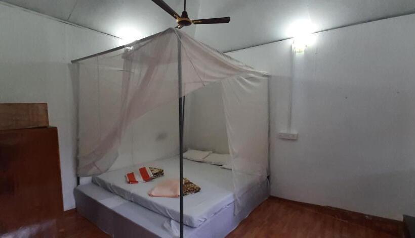 Hotel Hare S Bar And Restaurant