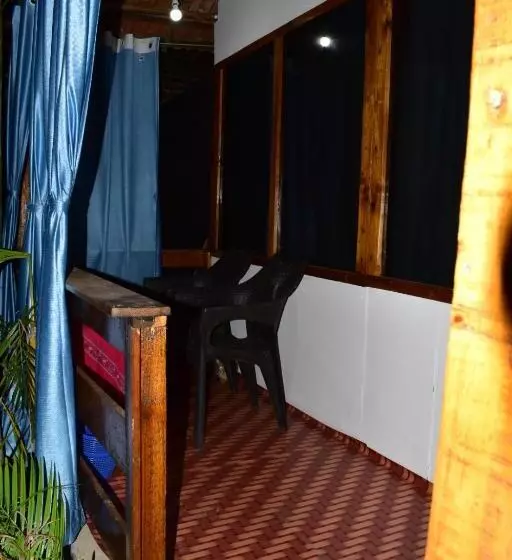 Hotelli Hare S Bar And Restaurant