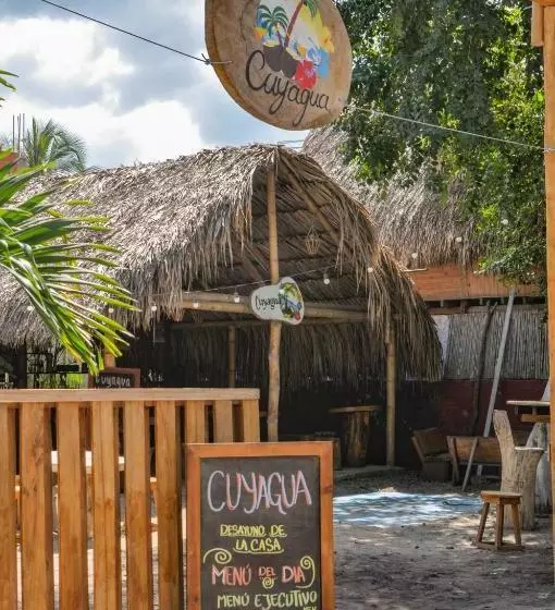 ホテル Hostal Cuyagua