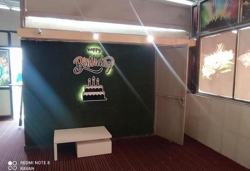 בית מלון כפרי Kalyan