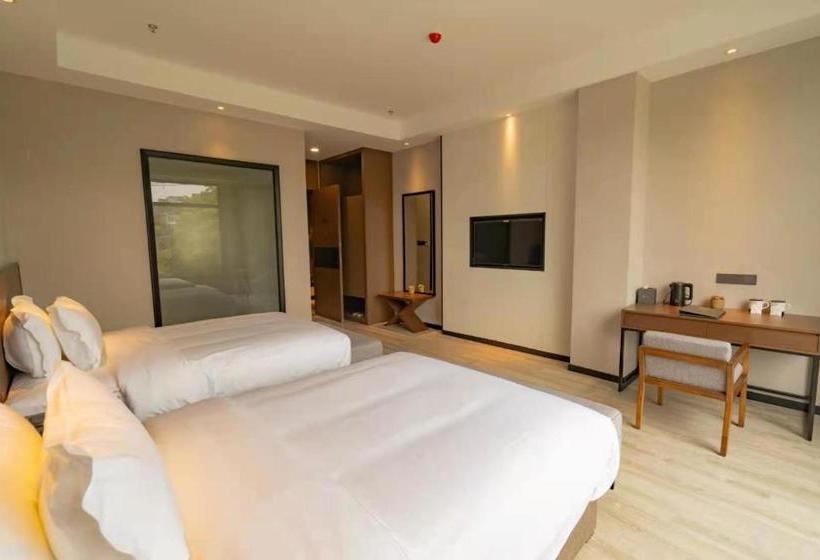 בית מלון כפרי Minyu