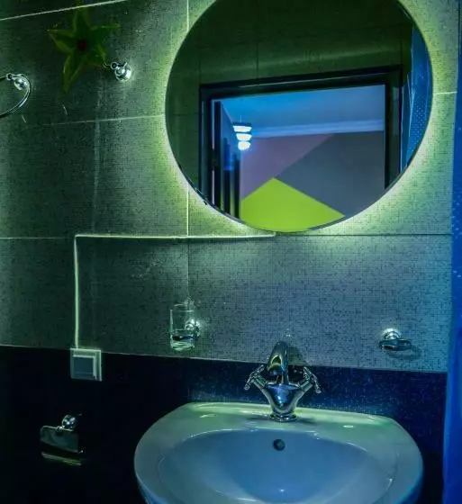 Hotelli Paxlava Guesthouse & Restaurant