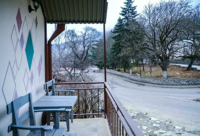 Hotelli Paxlava Guesthouse & Restaurant