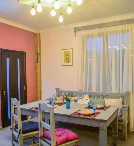 בית מלון כפרי Paxlava Guesthouse & Restaurant