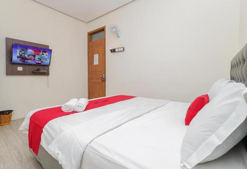 Hotel Reddoorz At Wr Supratman Batu