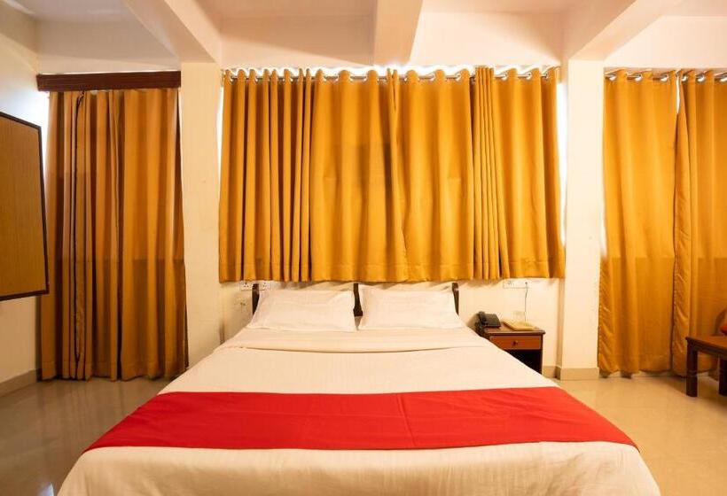 Отель The Sincro