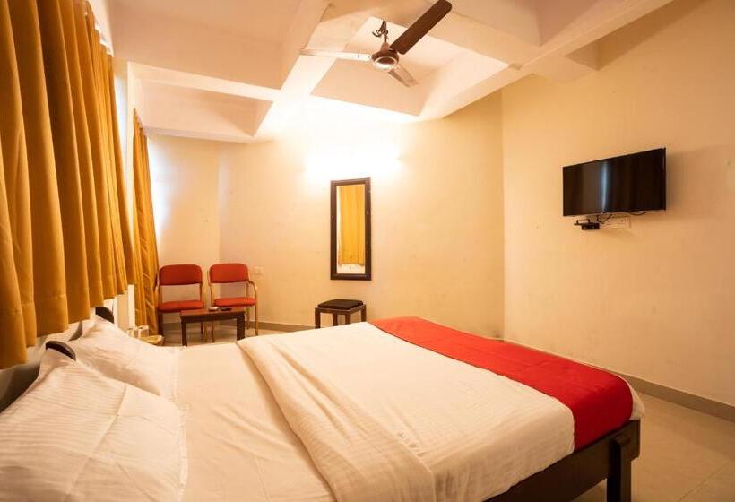 Отель The Sincro