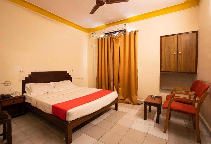 Отель The Sincro