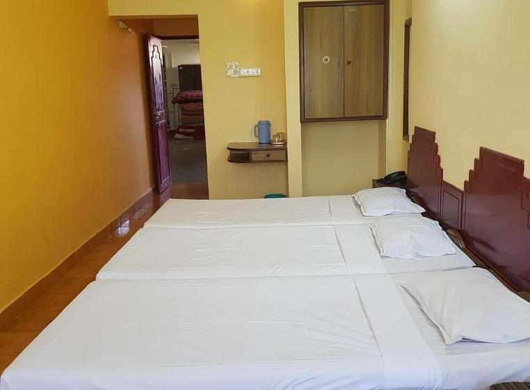 Отель The Sincro