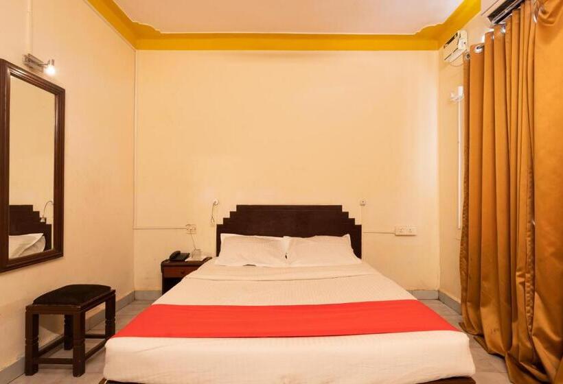 Отель The Sincro