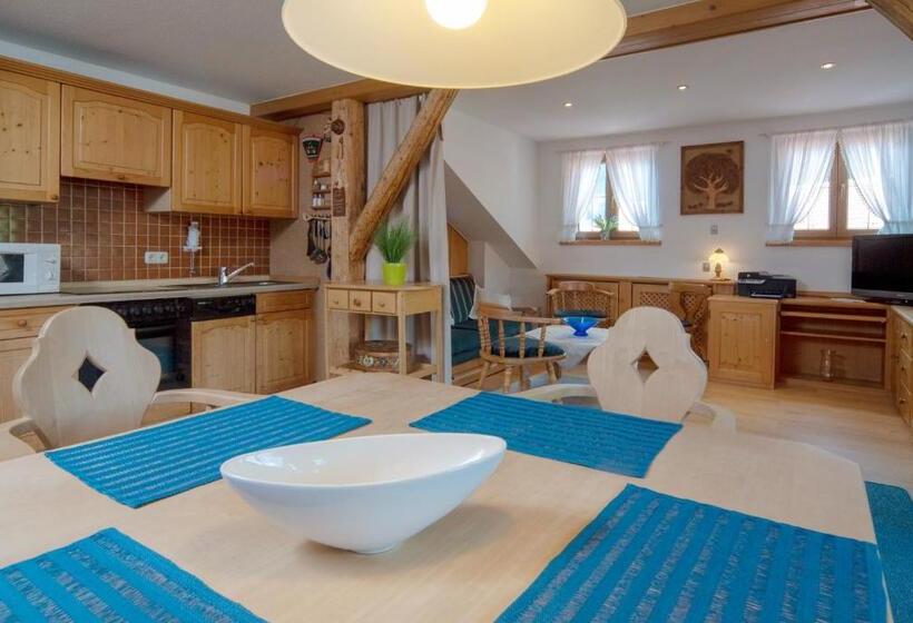 ペンション Dorfwirt Pfronten