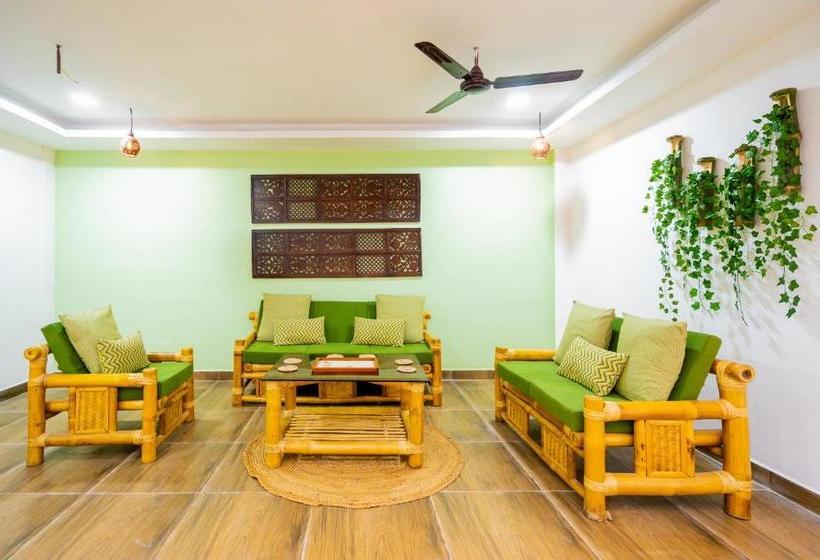 פנסיון Oyo 77457 Signature Residency Serenity Beach