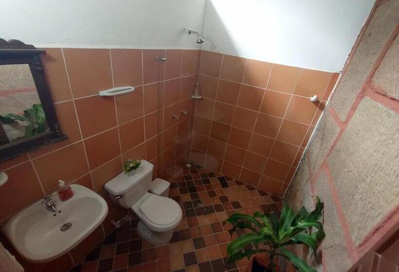 پانسیون Santander Aleman Hostel