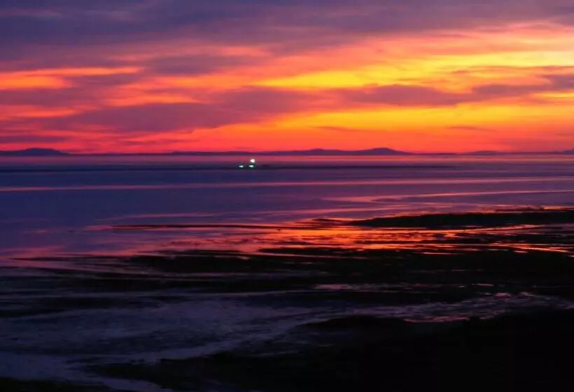 Retkeilymaja Dungeness Bay Cottages