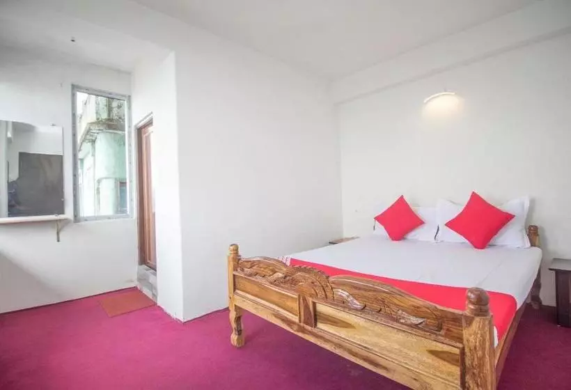Hotel Ava Inn