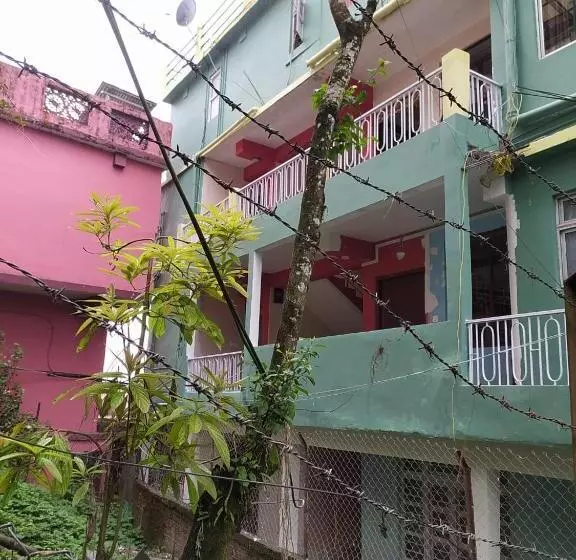 Hotel Ava Inn