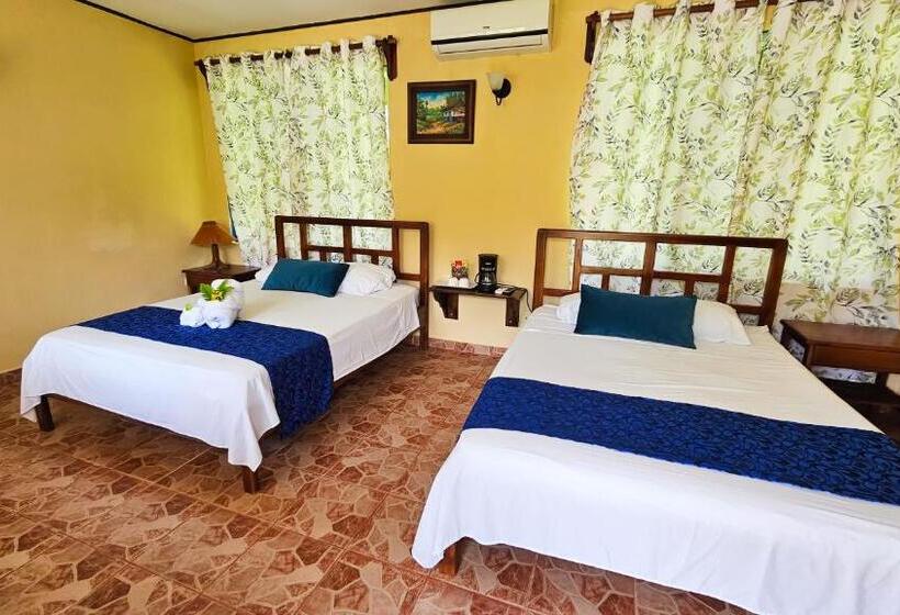 Hotel Confort Arenal