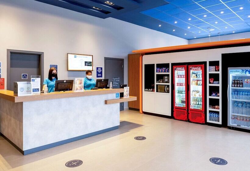 Hotel Ibis Budget Leme Sp