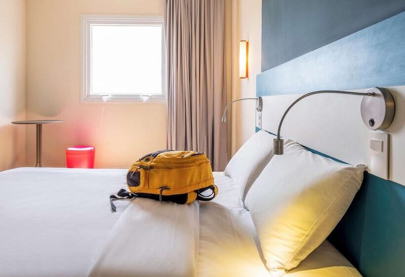 Hotel Ibis Budget Leme Sp