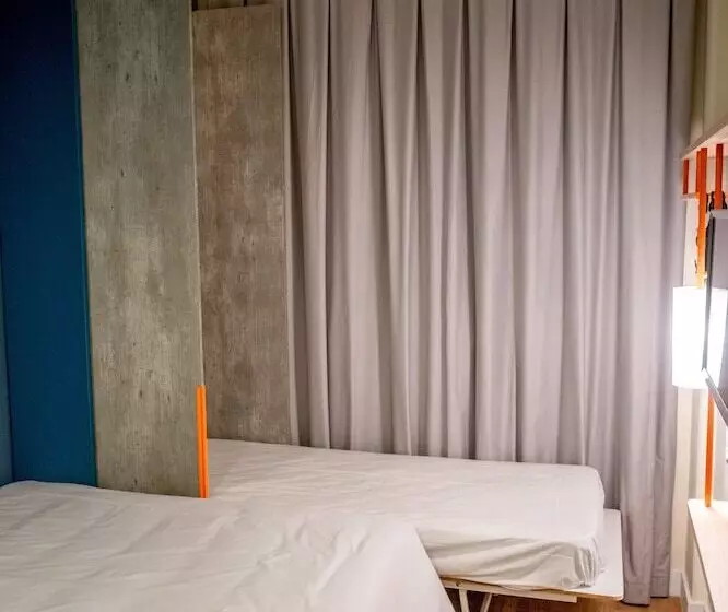 Hotelli Ibis Budget Leme Sp