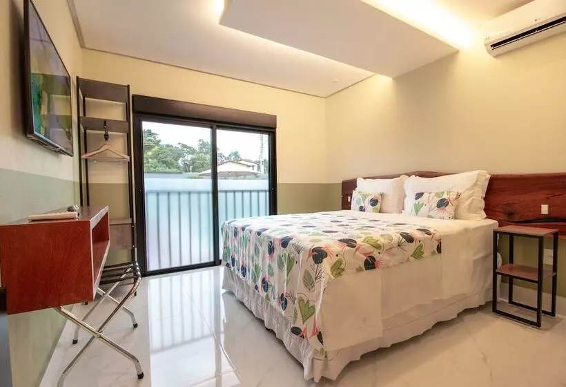 ホテル Pousada Flores Do Carmo