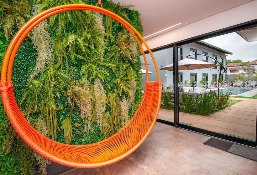 ホテル Pousada Flores Do Carmo