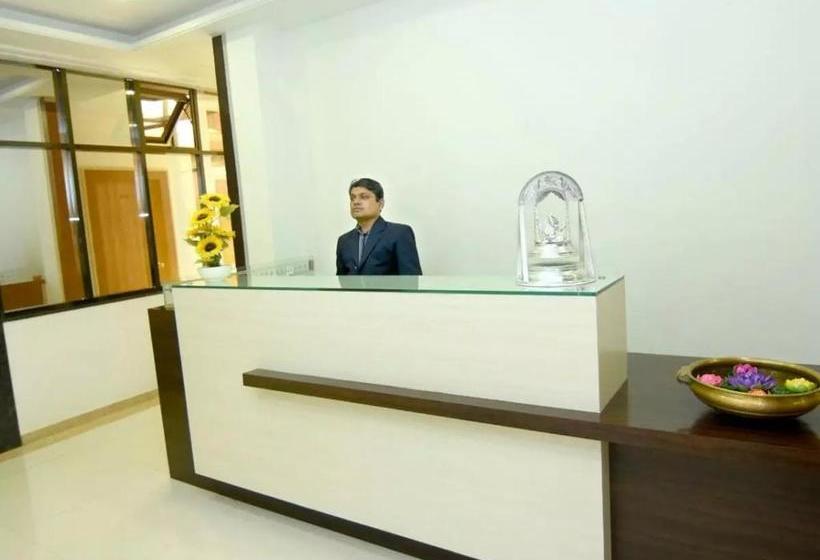 בית מלון כפרי Sai Deluxe Sangli