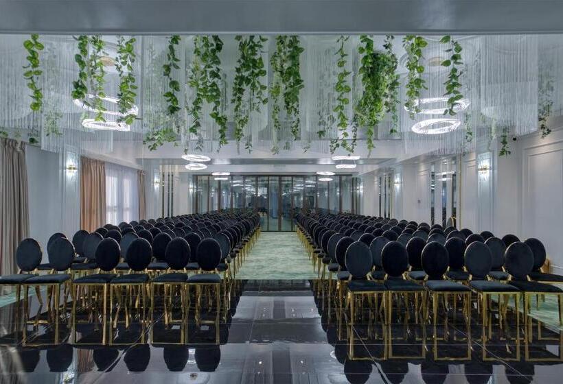 هتل Terra&beluga Events