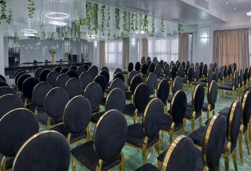 هتل Terra&beluga Events