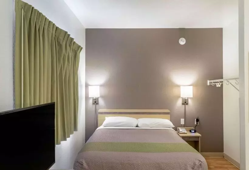 Motel 6 Fishers, In  Indianapolis