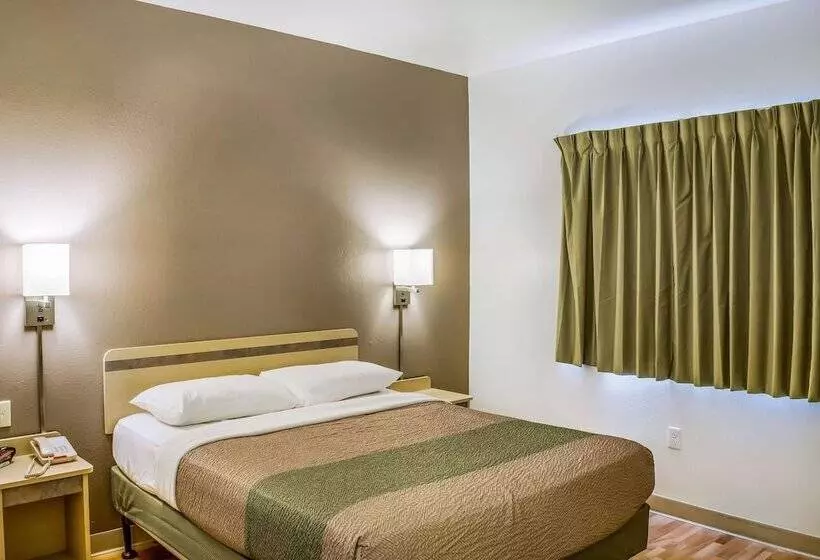 Motel 6 Fishers, In  Indianapolis