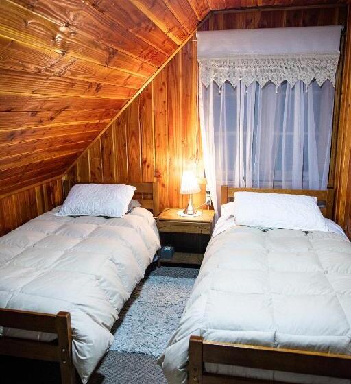 Panzió Hostal La Casita Del Bajo