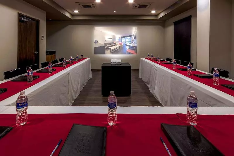 Hotelli Comfort Inn Delicias